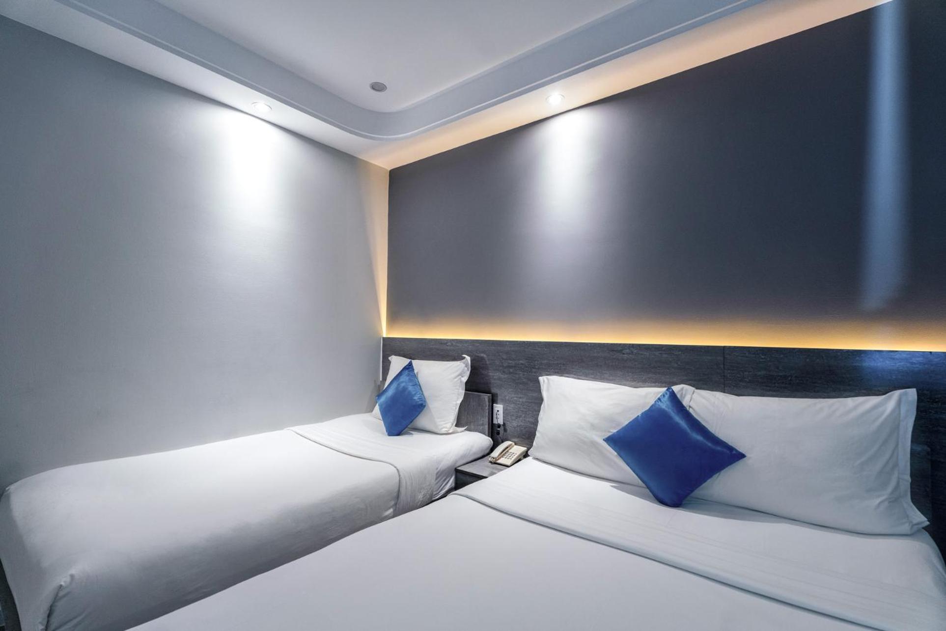 Ruby Saigon Hotel - Le Thanh Ton Ho Chi Minh-stad Buitenkant foto