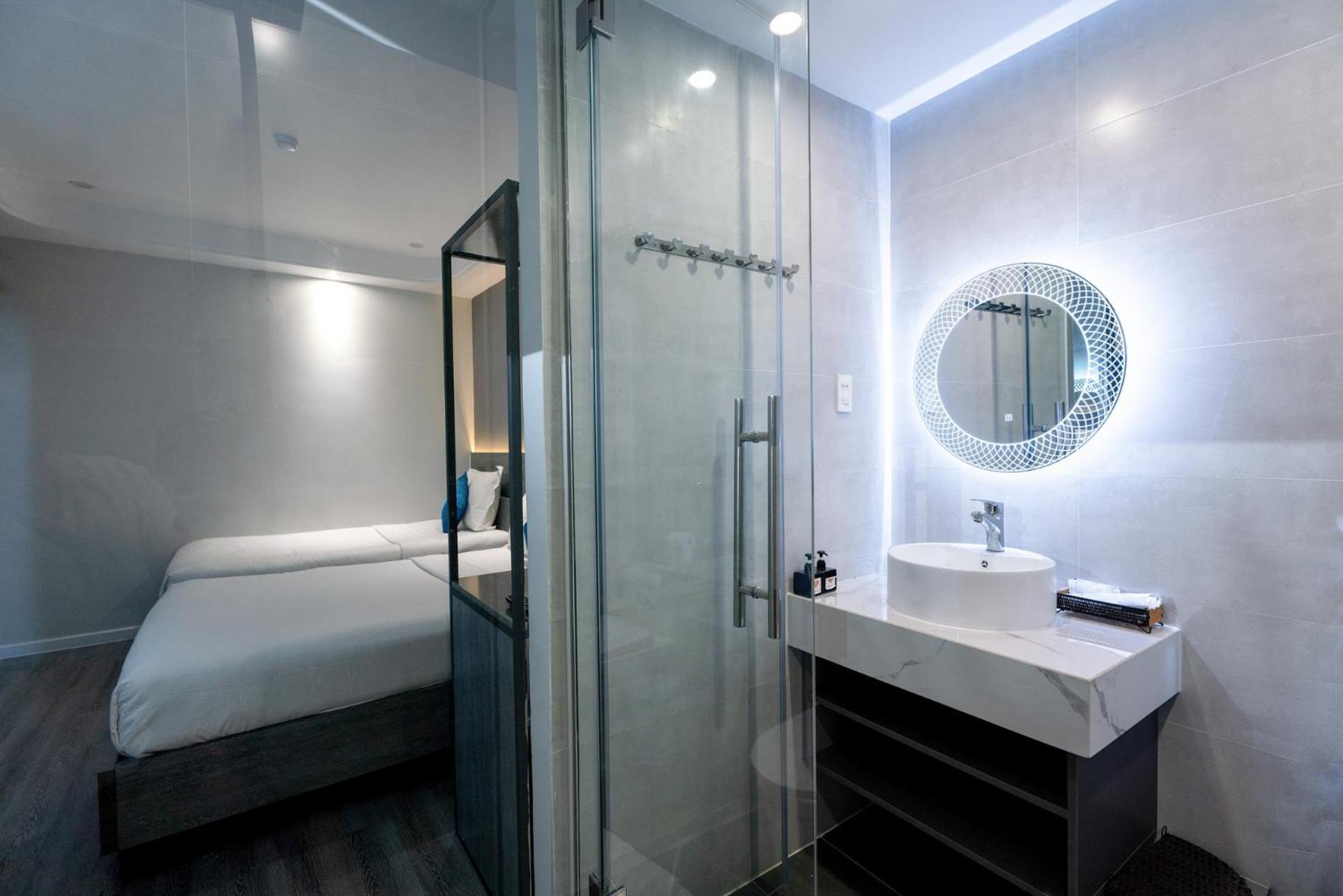 Ruby Saigon Hotel - Le Thanh Ton Ho Chi Minh-stad Buitenkant foto
