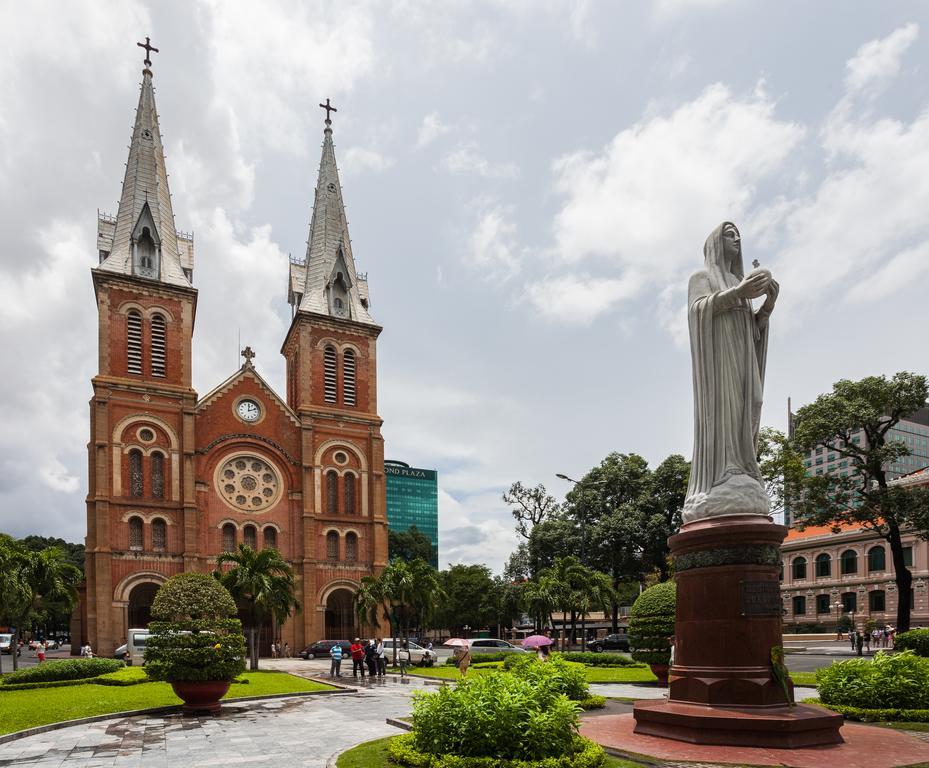Ruby Saigon Hotel - Le Thanh Ton Ho Chi Minh-stad Buitenkant foto