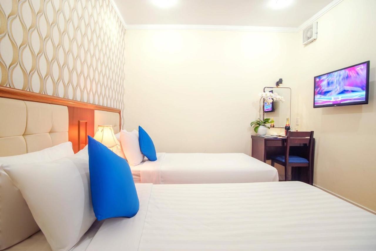 Ruby Saigon Hotel - Le Thanh Ton Ho Chi Minh-stad Buitenkant foto