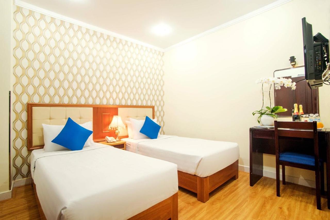 Ruby Saigon Hotel - Le Thanh Ton Ho Chi Minh-stad Buitenkant foto